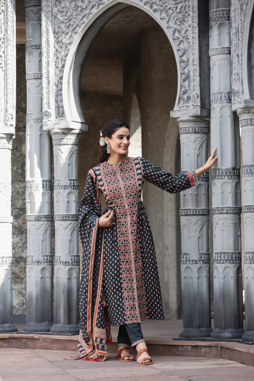 Gunjan Onyx Printed A Line Cotton Suit Set