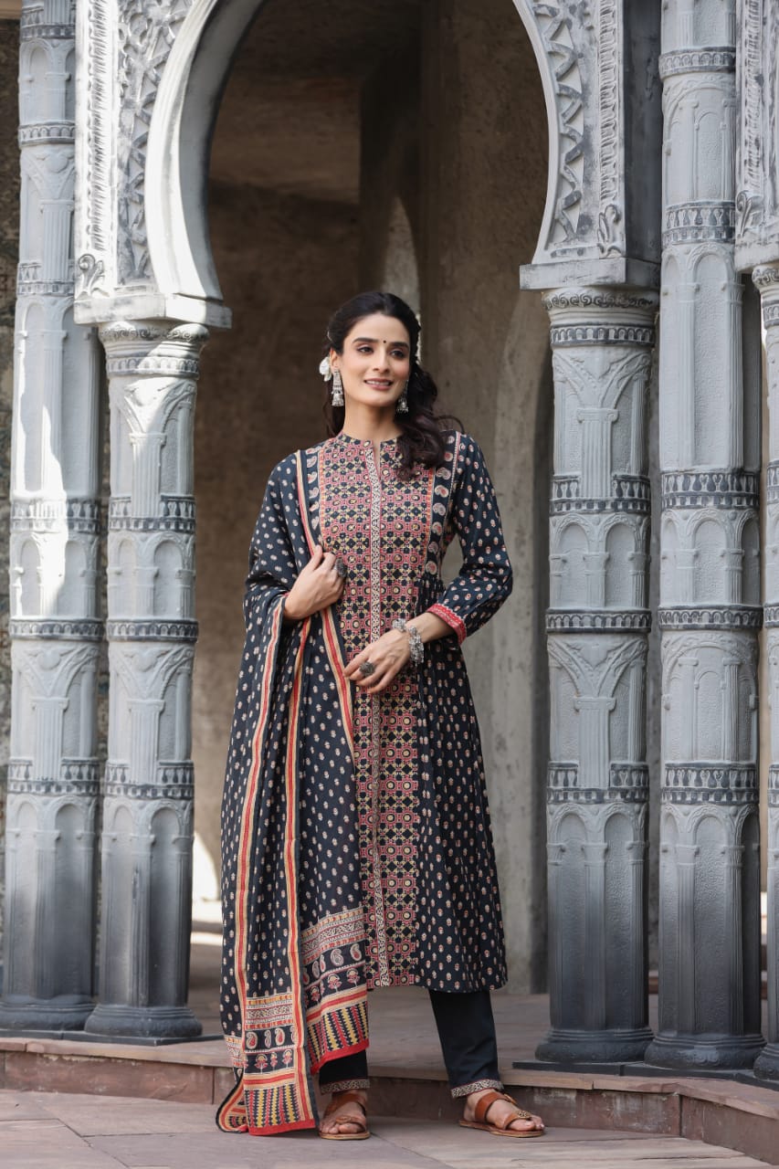 Gunjan Onyx Printed A Line Cotton Suit Set