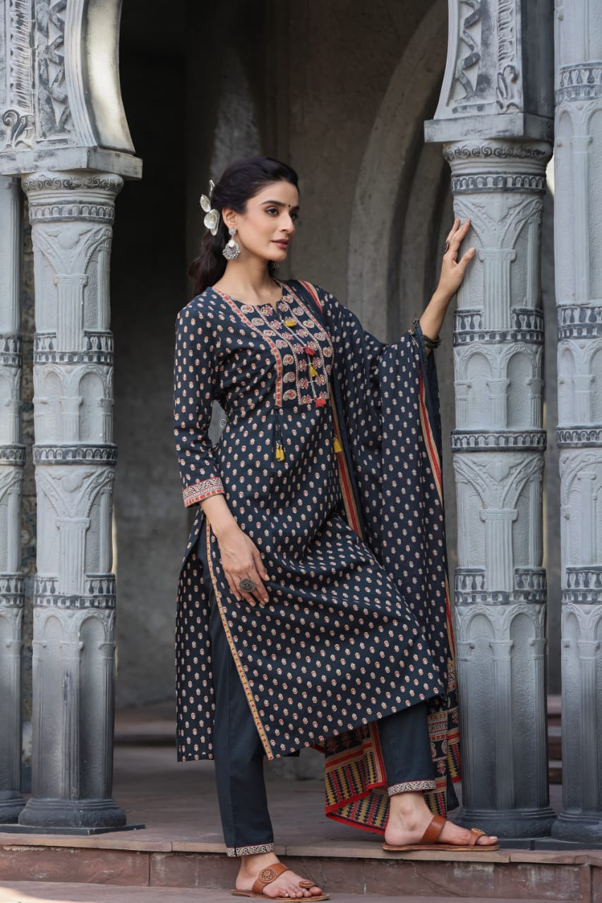 Gunjan Swish Printed Cotton Suit Set