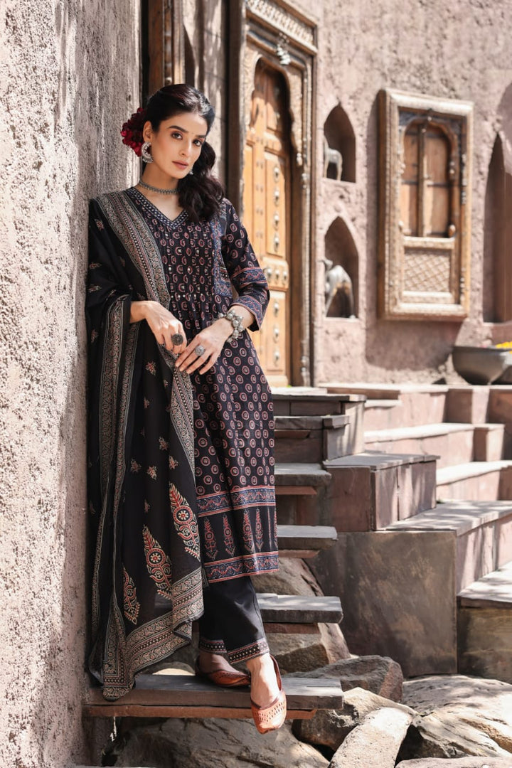 Gunjan Slate Cotton Suit Set