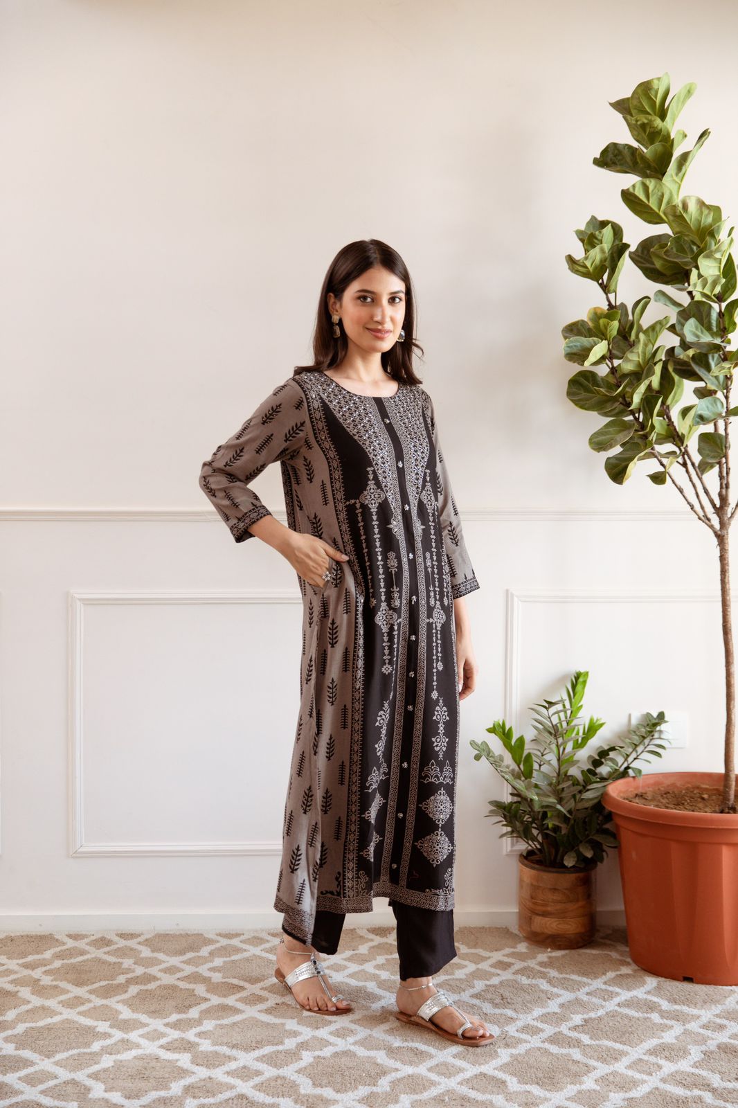 Jagdeep Onyx Printed Kurta Pant Set