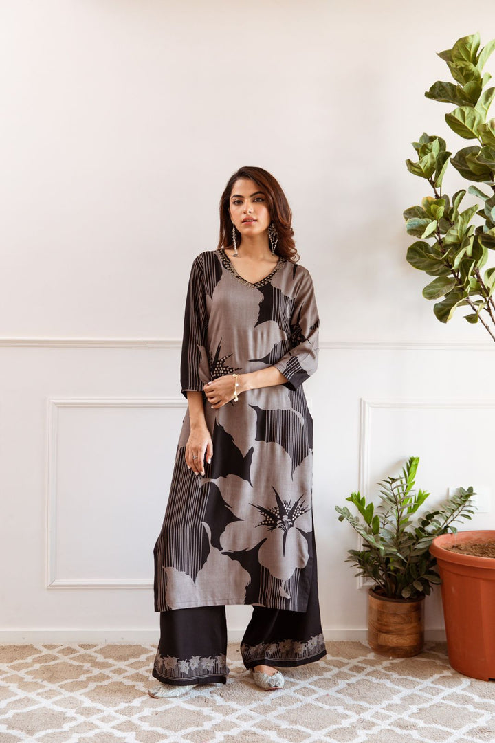 Jagdeep Charcoal Floral Printed Cotton Kurta Pant Set