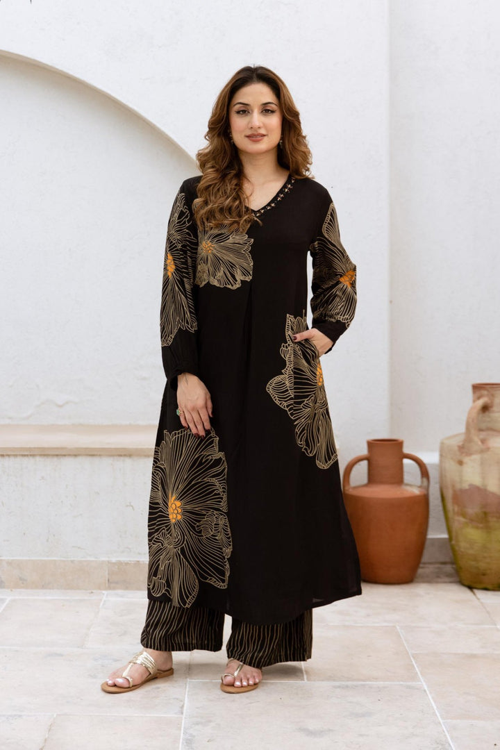 Siya Raven Printed Kurta Pant Set