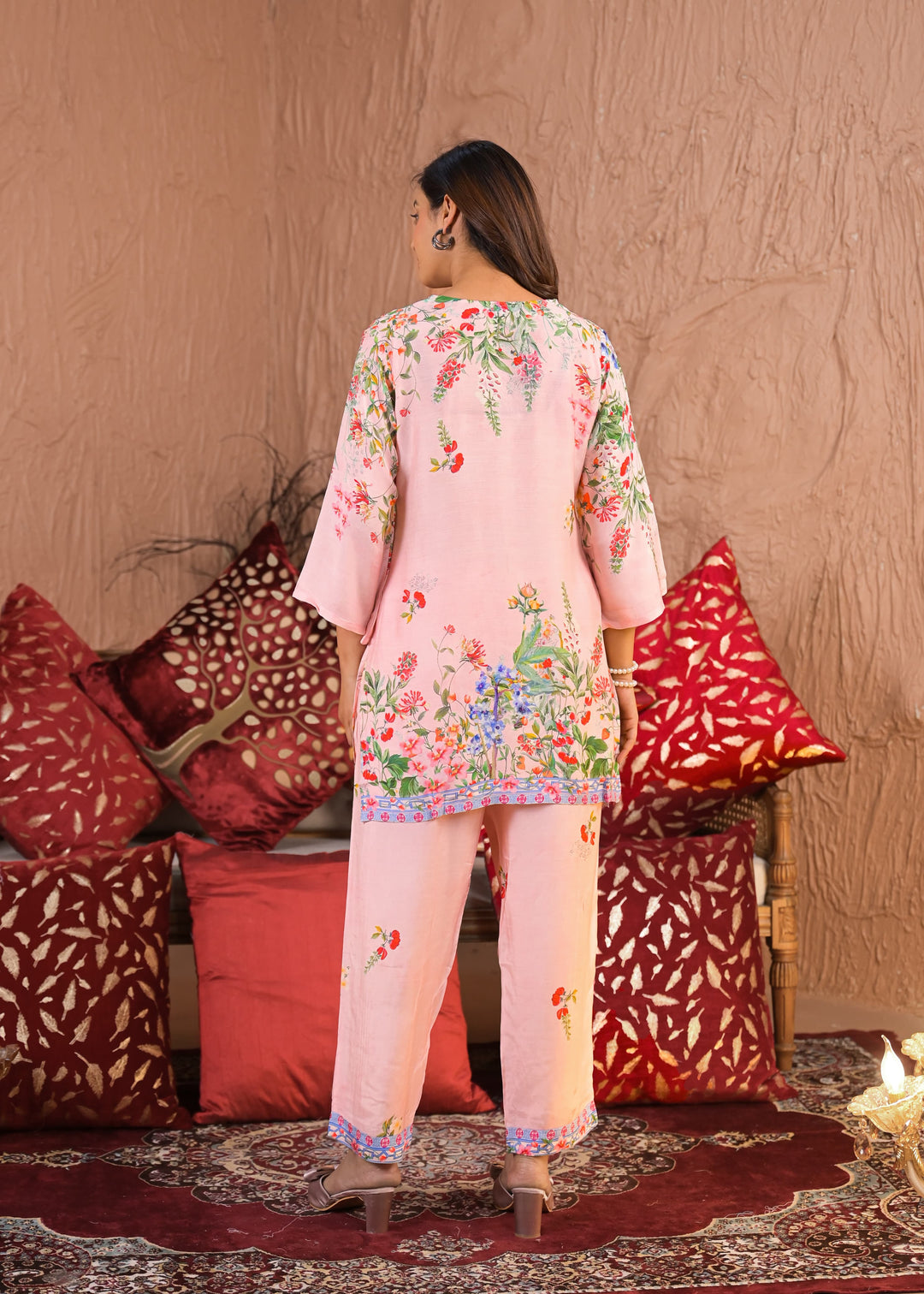 RAAGVI PEACH muslin PRINTED KURTA PANT SET