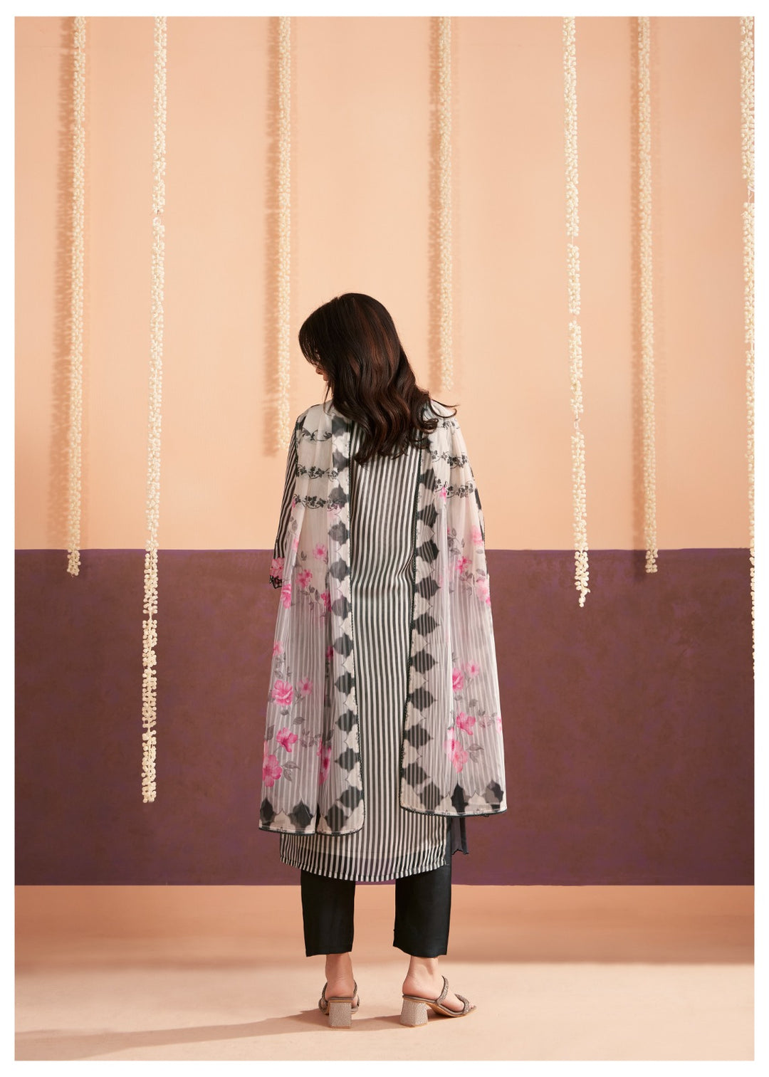 Lisba Jade Embroidered Lawn Suit Set