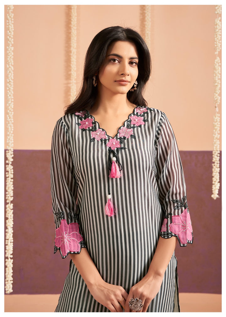 Lisba Jade Embroidered Lawn Suit Set