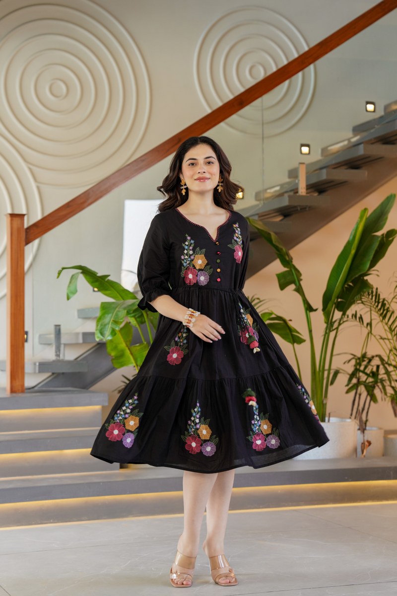 Tiara Onyx Embroidered Cotton Dress