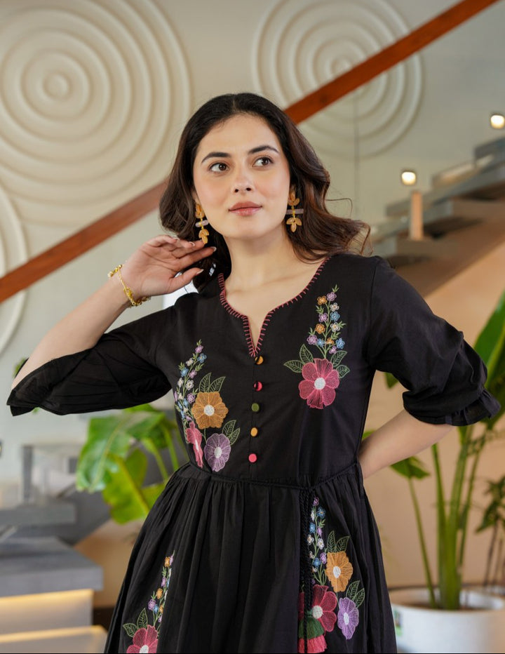 Tiara Onyx Embroidered Cotton Dress