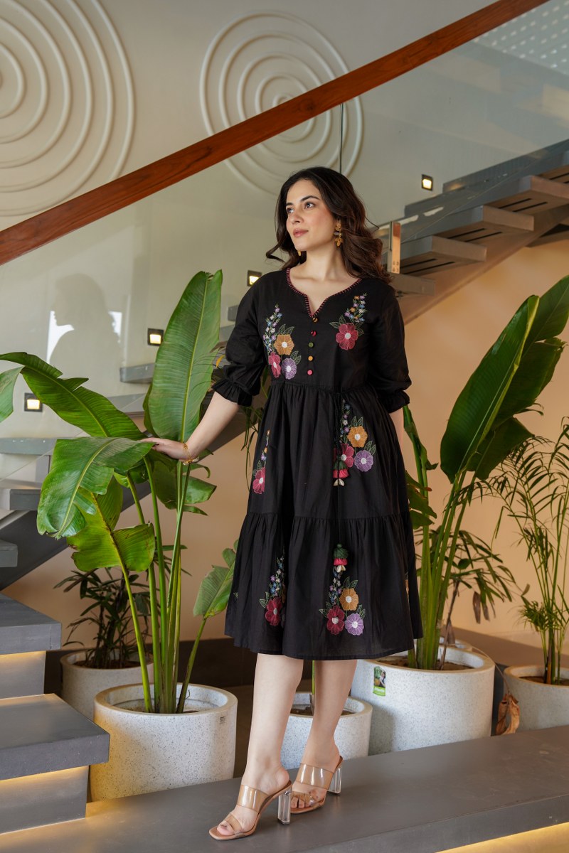 Tiara Onyx Embroidered Cotton Dress