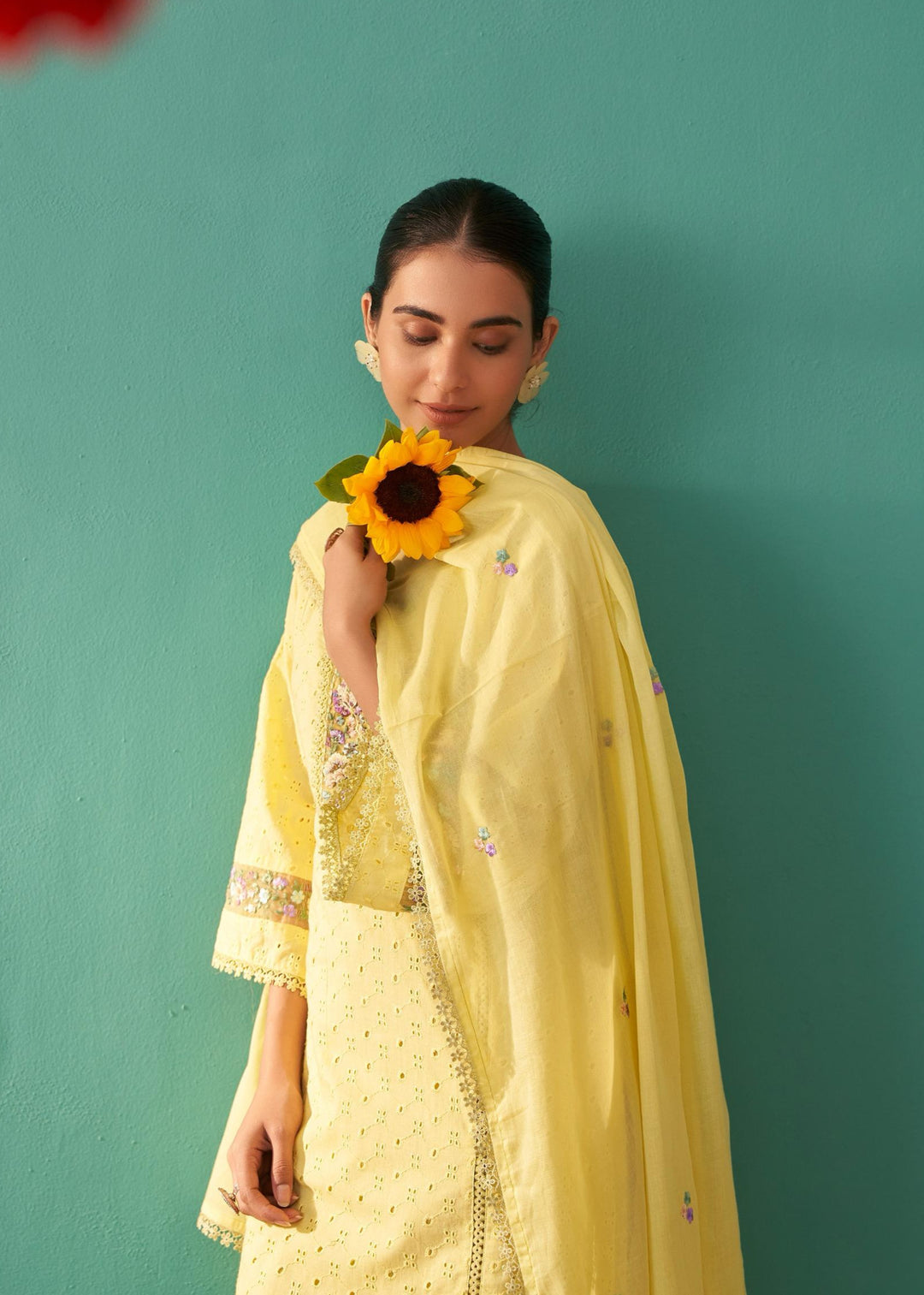 Nadira sunshine schiffli cotton suit set