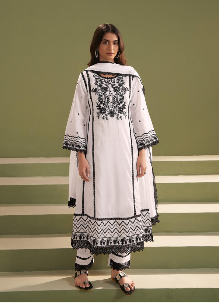 Nadira Seashell Embroidery Suit Set