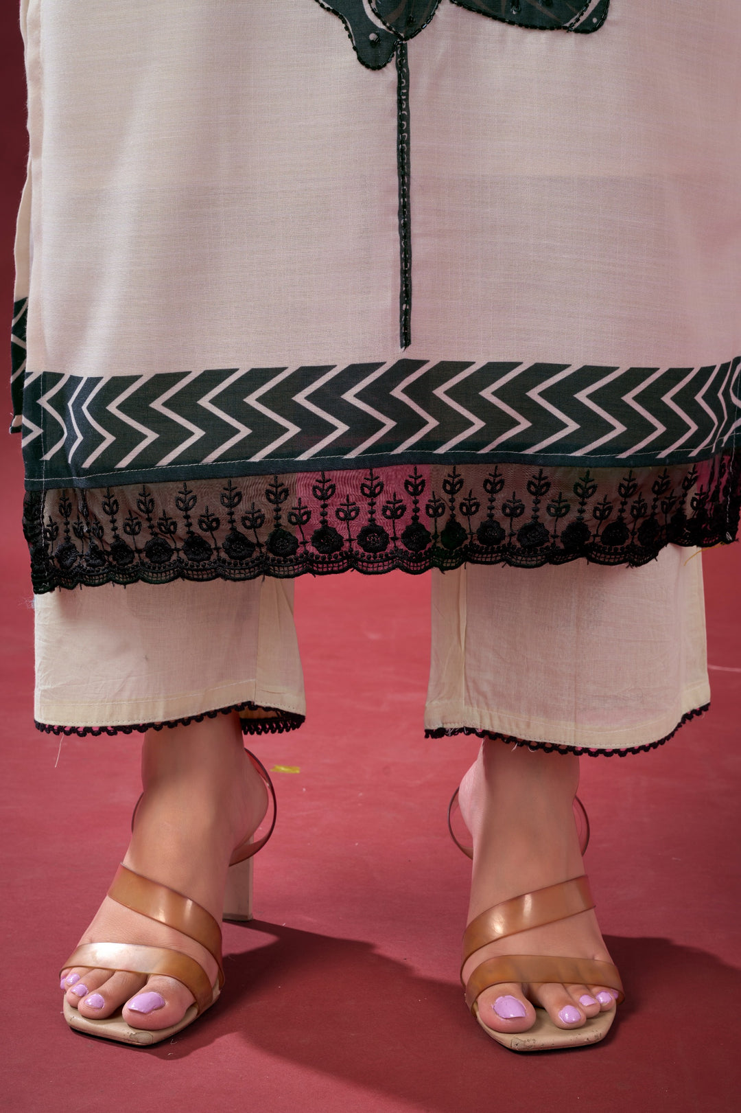 Niladri misrionyx Lawn Suit Set