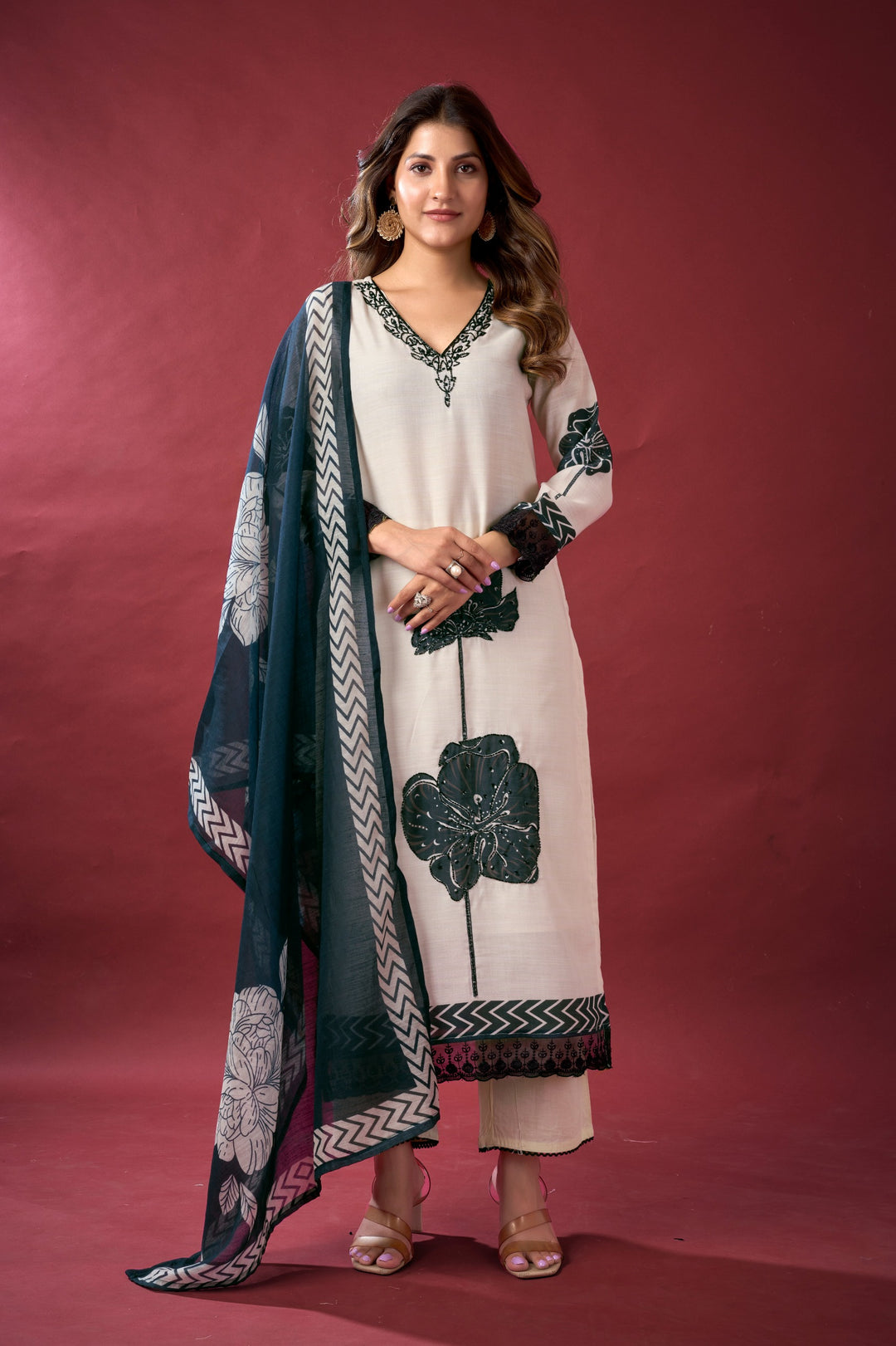Niladri misrionyx Lawn Suit Set