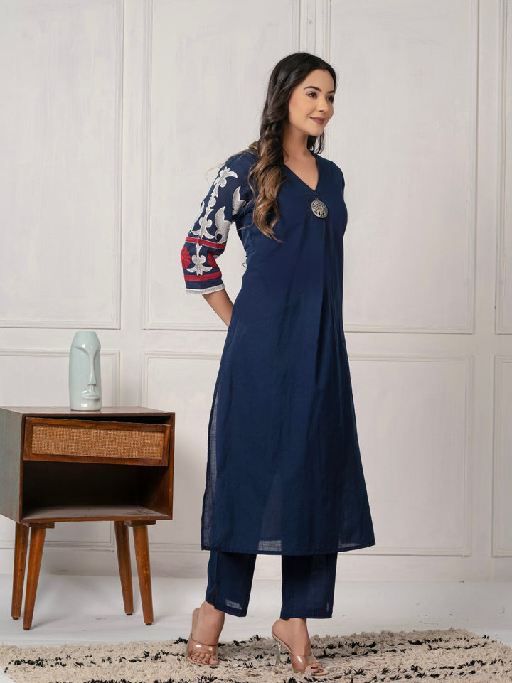 Mika Hibis Embroidery Kurta Pant Set