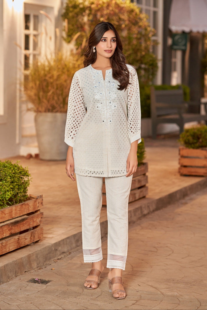 Iyana Frosty Shchiffli cotton co-ord set