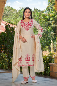 Wespa Misri Embroidery Suit Set