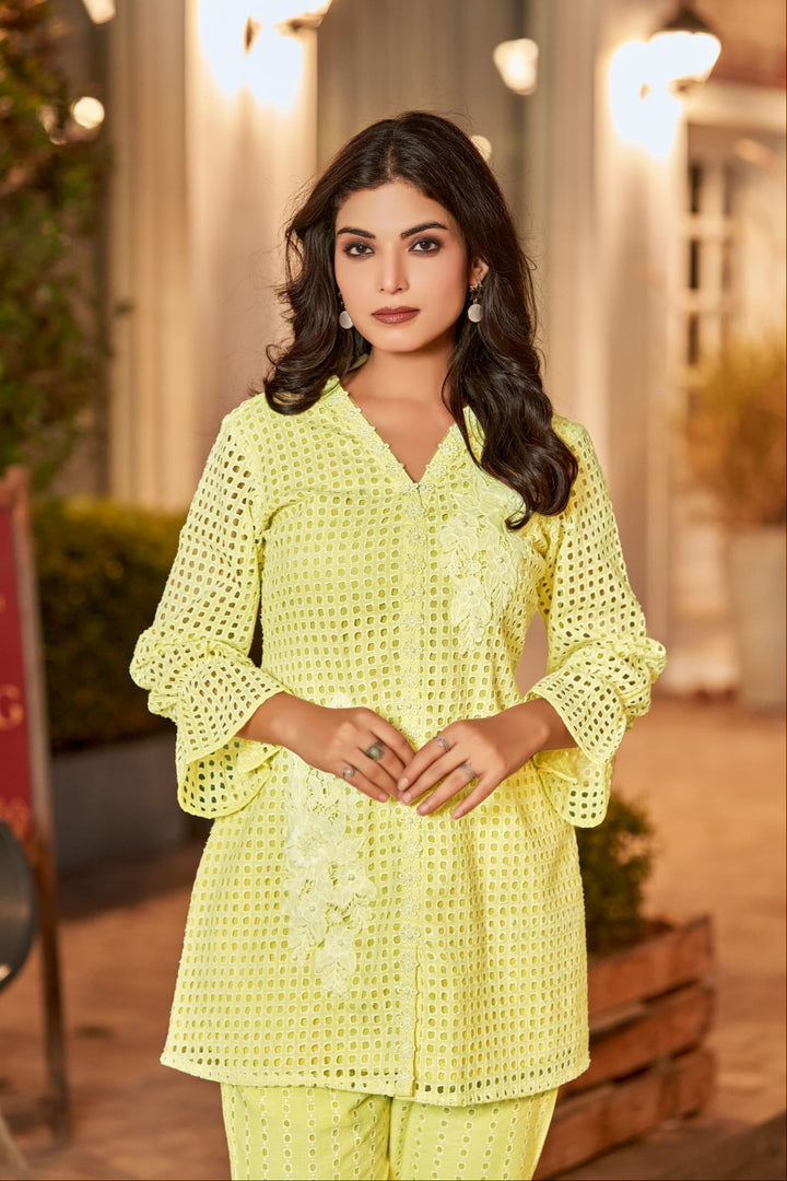 Iyana mellow schiffli Co-ord set