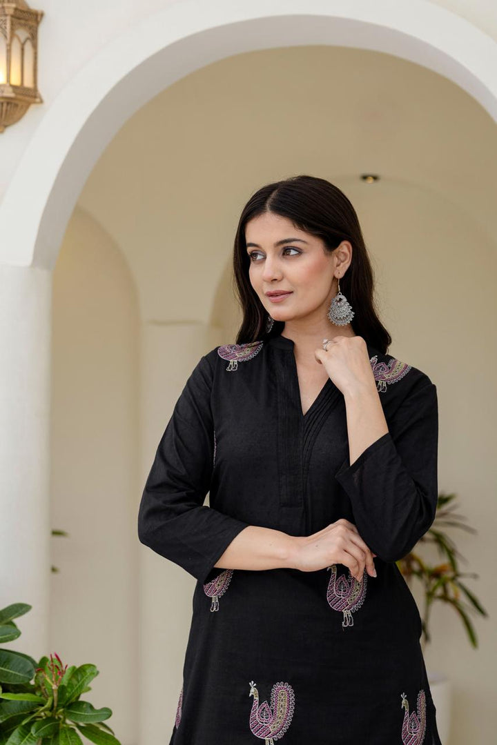 Mokabara Jade Embroidery Cotton Kurta Pant Set