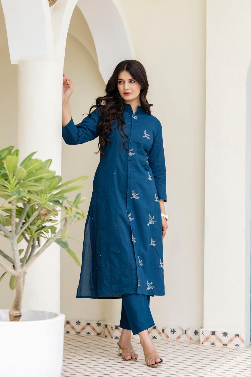 Mokabara Hibis Embroidery Cotton Kurta Pant Set