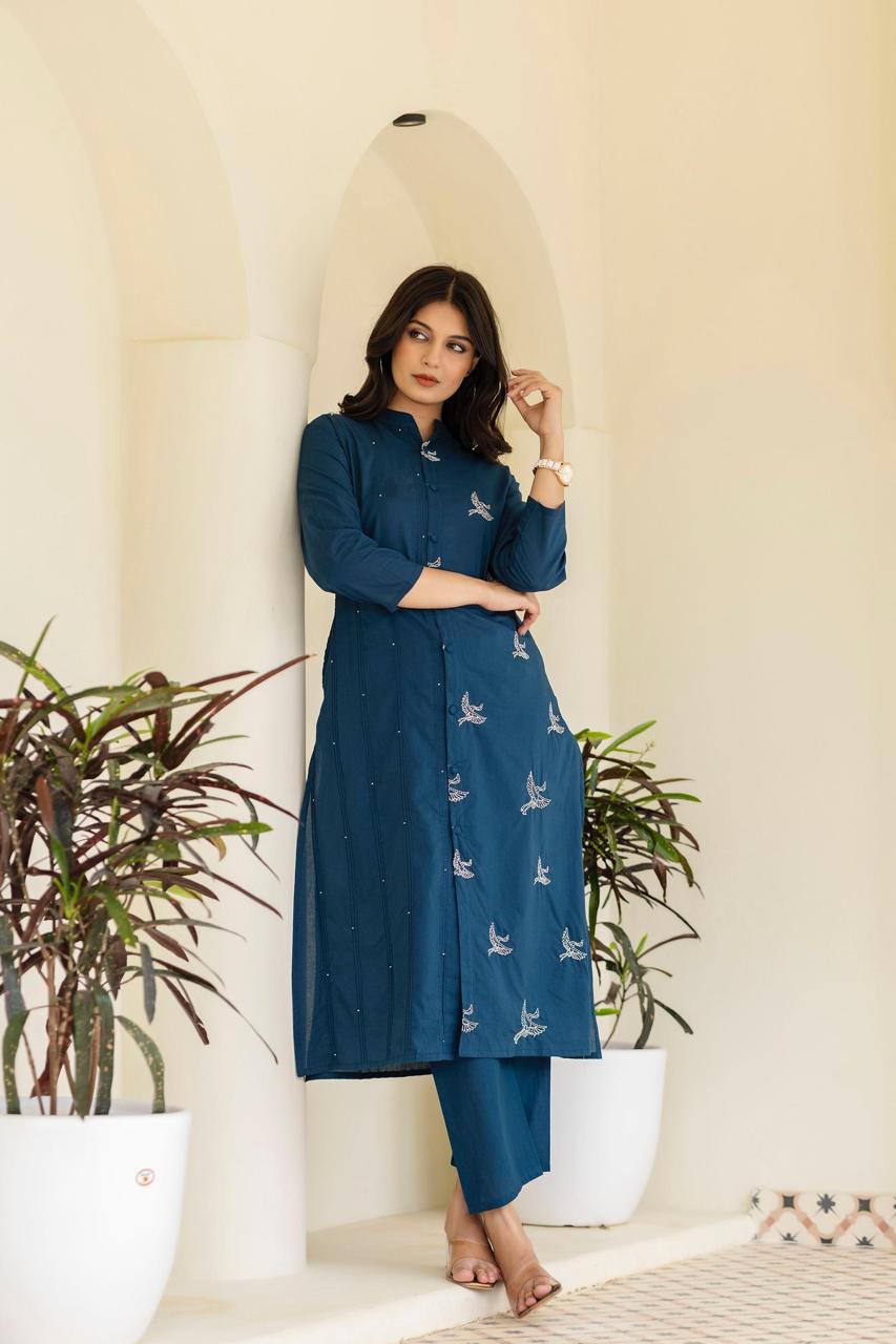 Mokabara Hibis Embroidery Cotton Kurta Pant Set