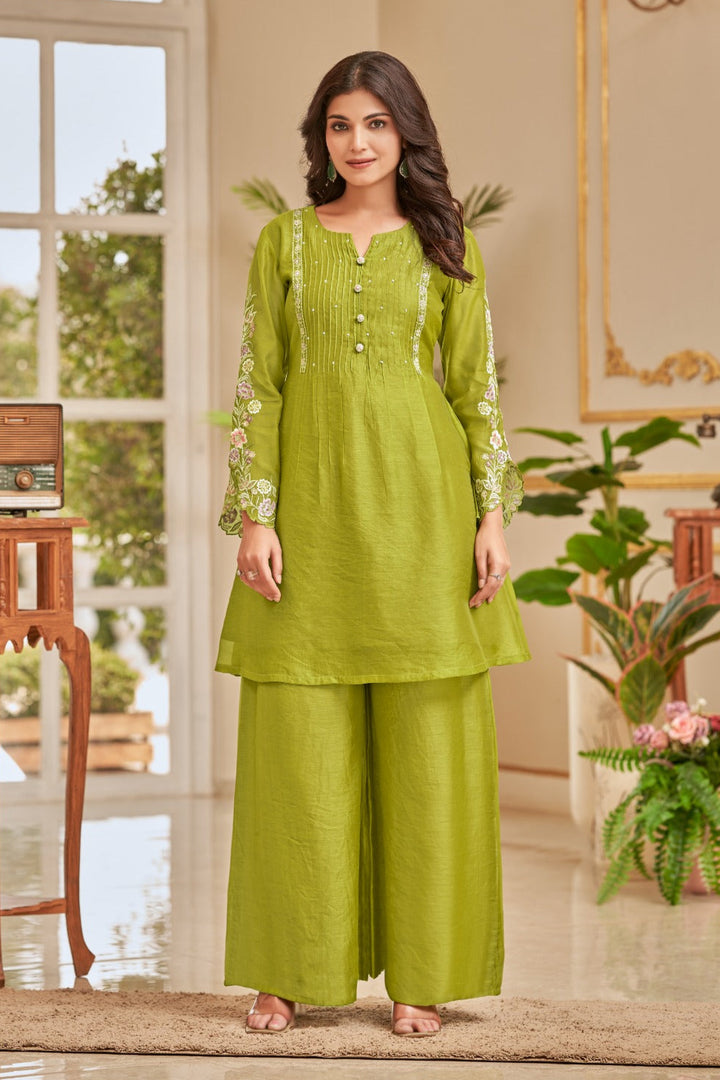 Gaurisha Barf Embroidery Premium Co-ord Set