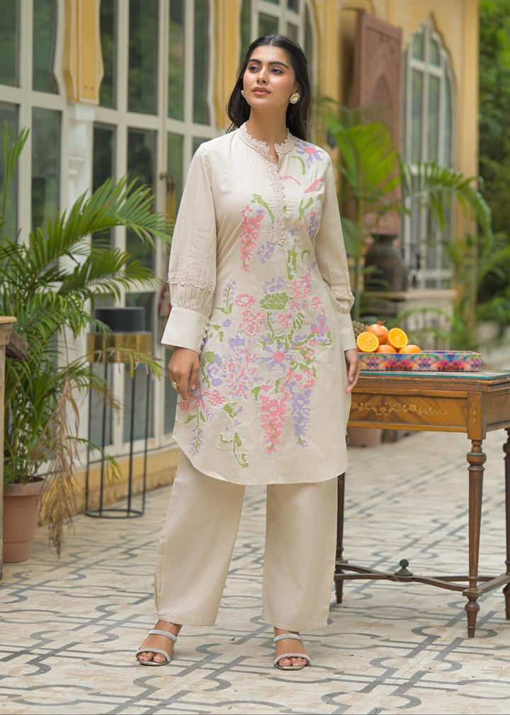 Vastramaya bouquet Embroidery Co-ord set