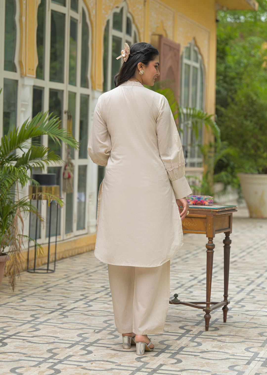 Vastramaya bouquet Embroidery Co-ord set