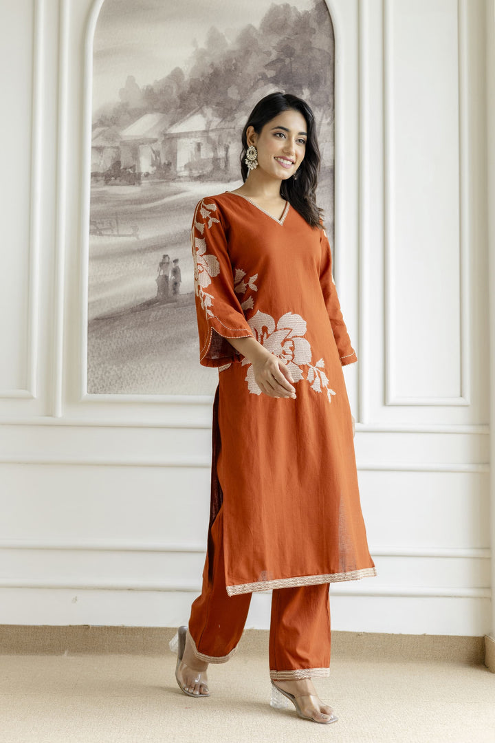 Samiha Sienna Embroidered Kurta Pant Set