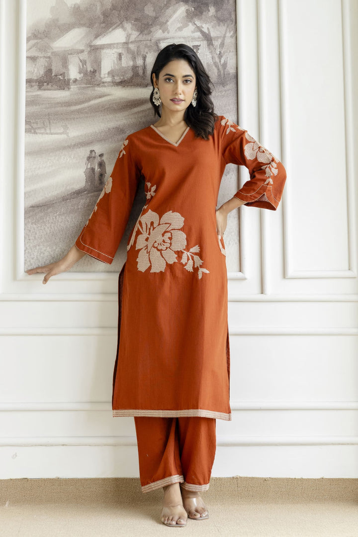 Samiha Sienna Embroidered Kurta Pant Set
