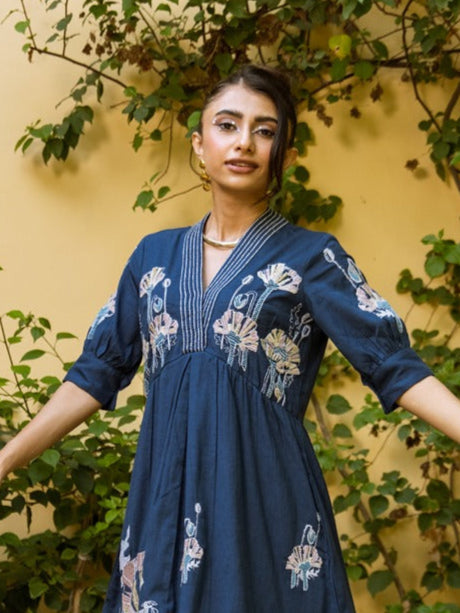 Viva trypan embroidery cotton dress
