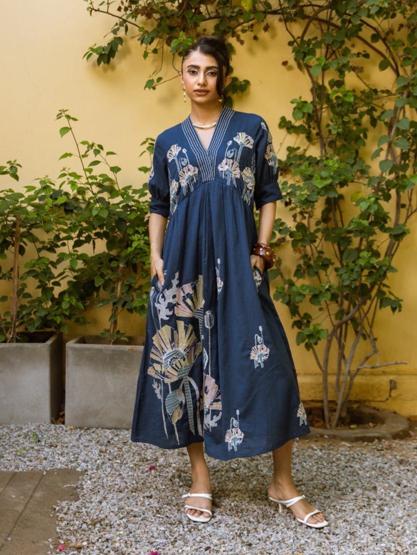 Viva trypan embroidery cotton dress