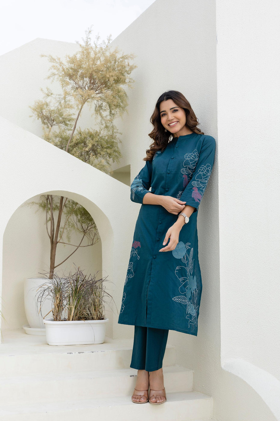 Mokabara Fern Embroidered Cotton Kurta Pant Set