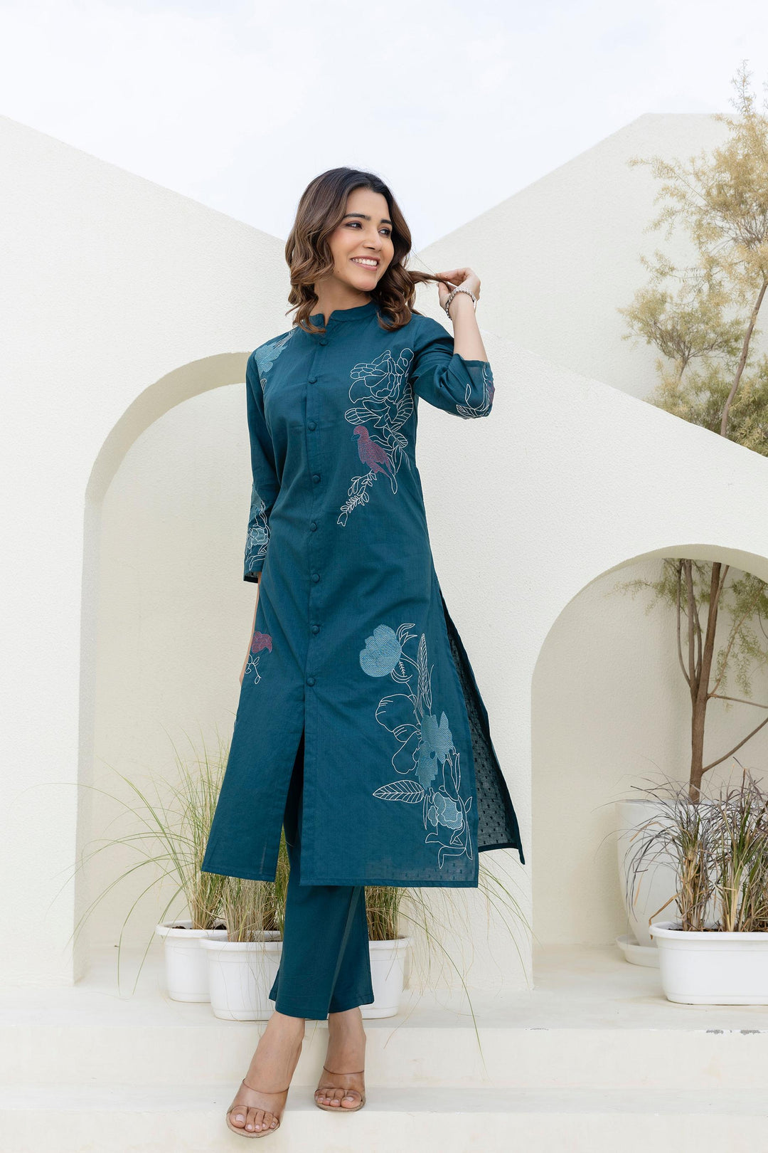 Mokabara Fern Embroidered Cotton Kurta Pant Set