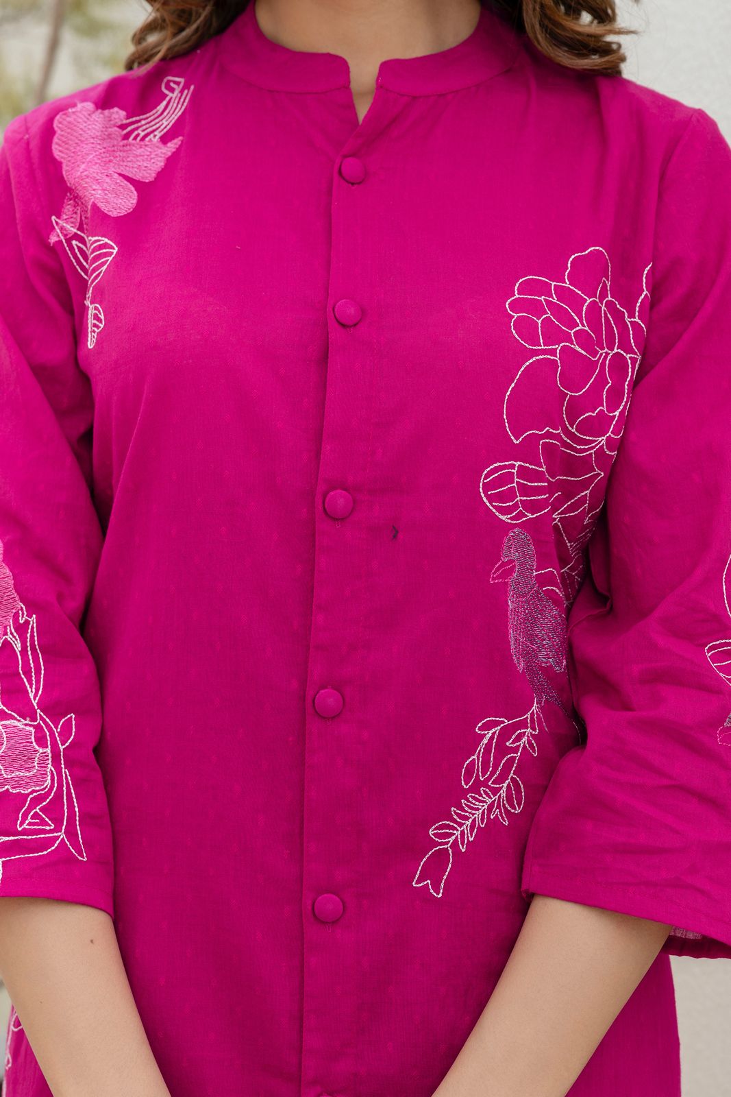 Mokabara Rosy embroidery cotton kurta pant set