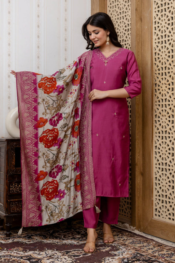 Hardik Rouge suit set