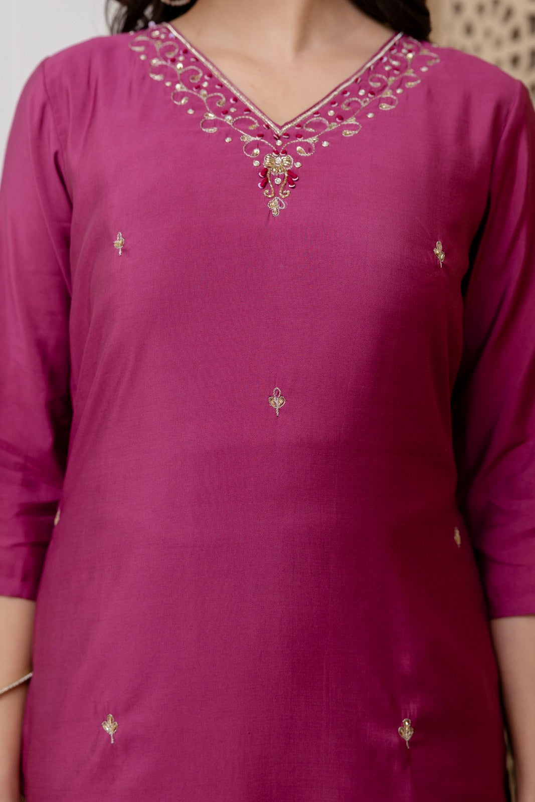 Hardik Rouge suit set