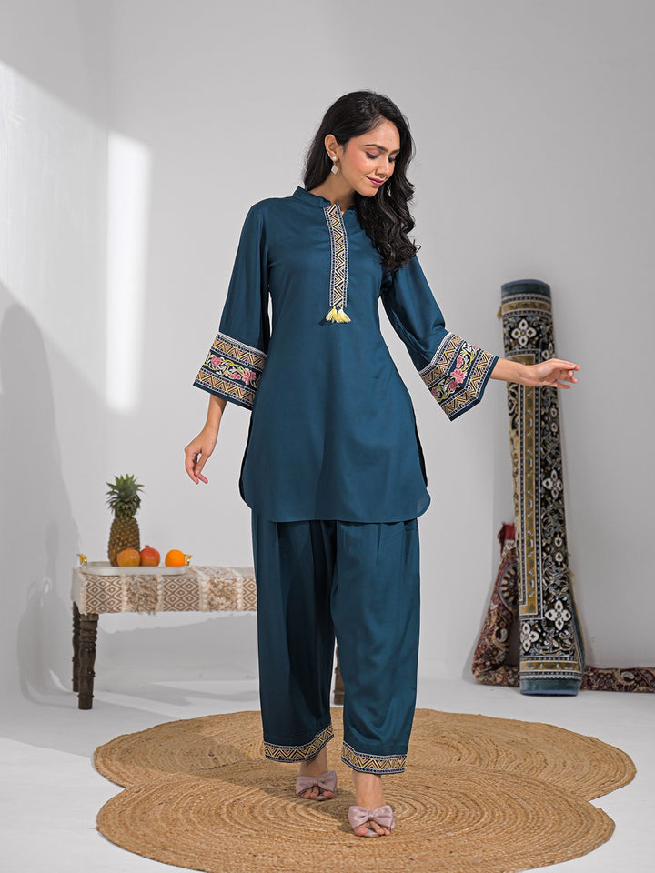 Tina Tuna Embroidered Farshi Co-ord Set