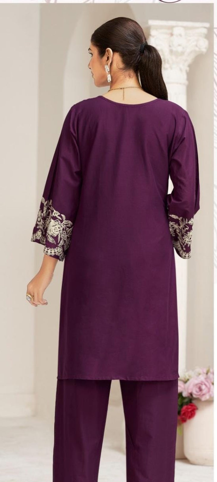 Akon thistle embroidery co-ord set