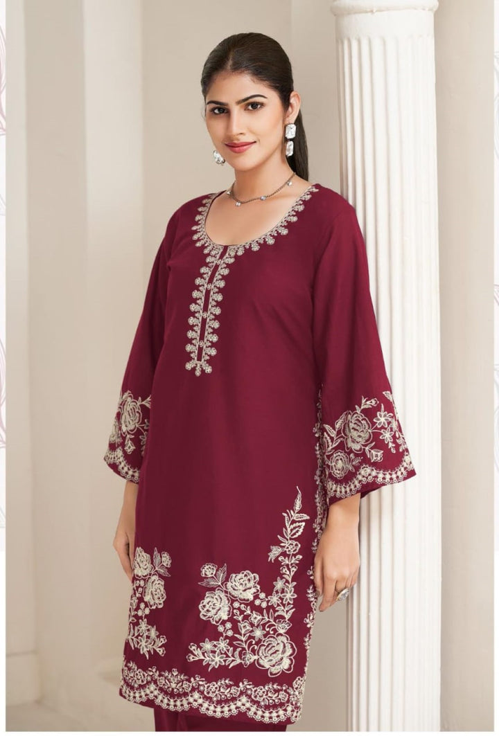 Akon jam embroidery co-ord set