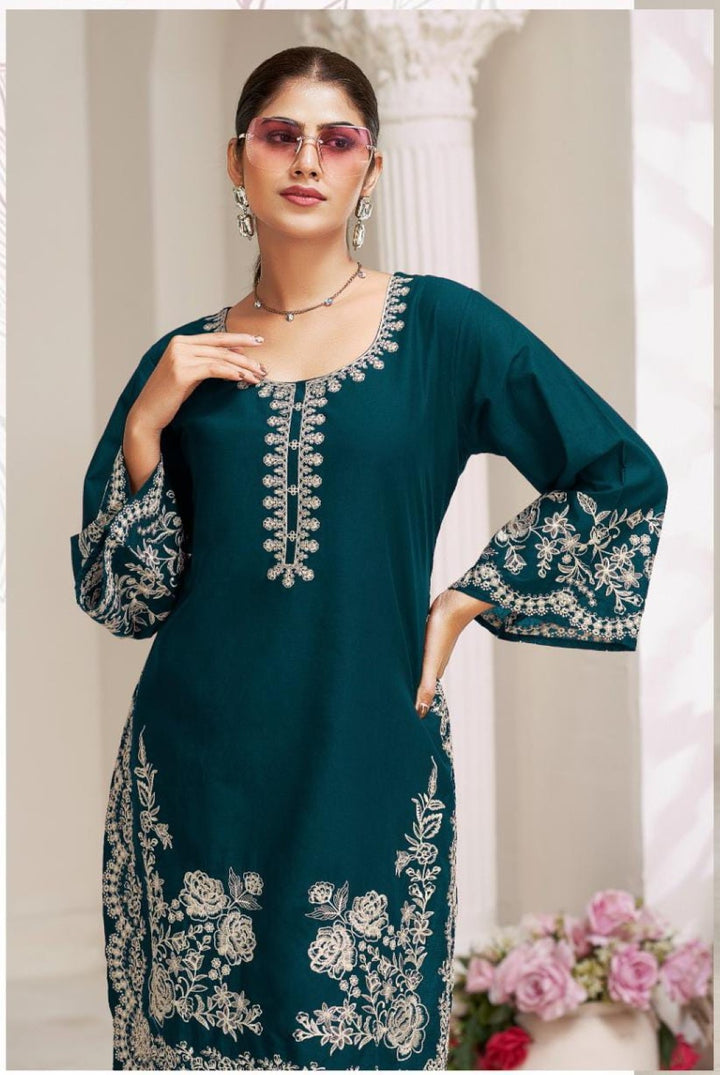 Akon Peacock embroidery co-ord set