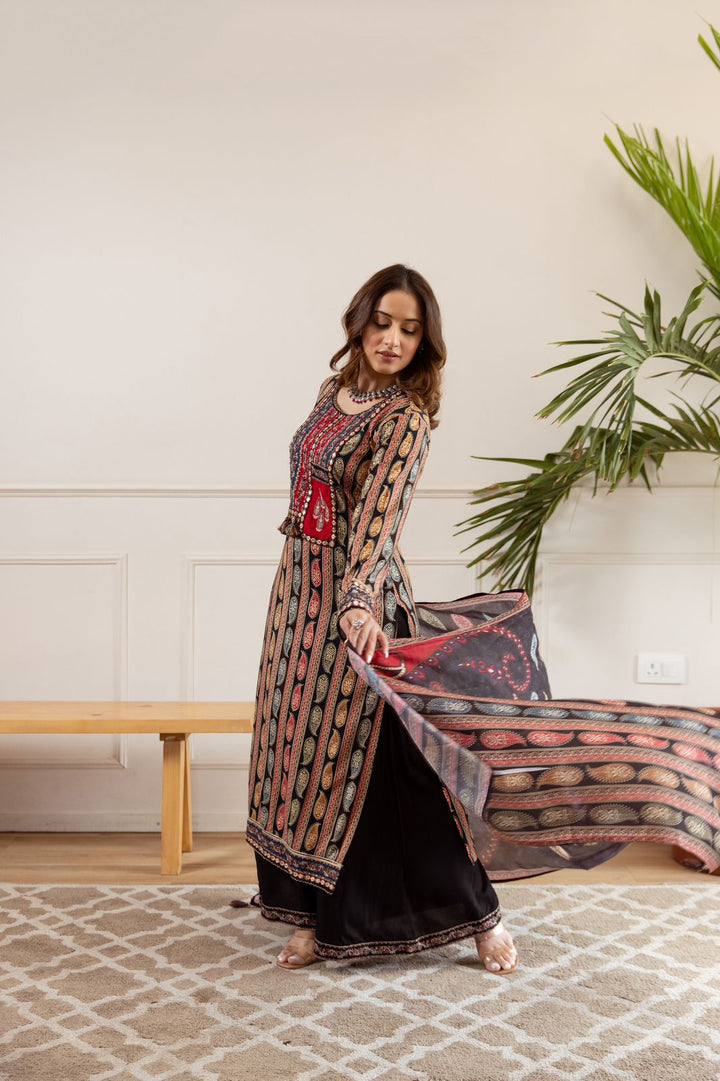 Sonpal Mirage cotton suit set