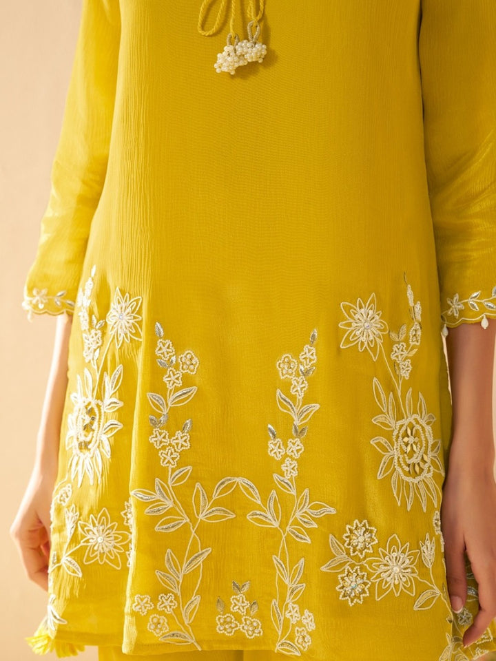 Albeli Maize Embroidery Premium Suit Set