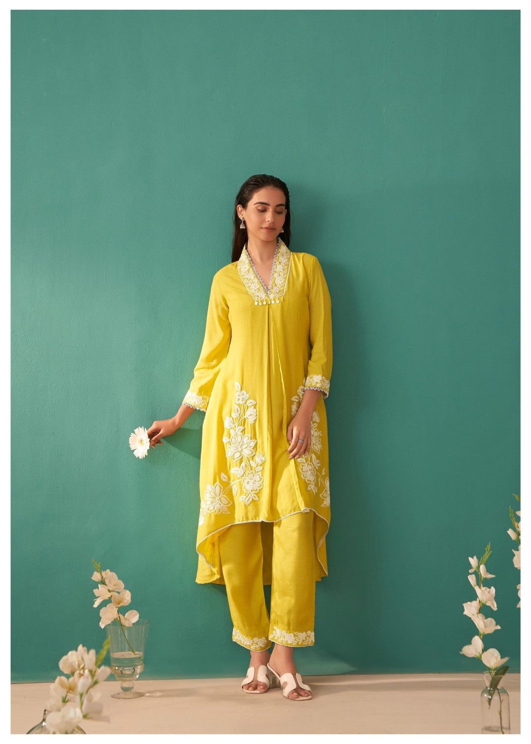 Ira corn Embroidery Suit set