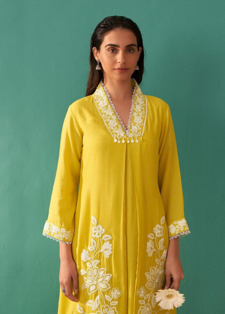 Ira corn Embroidery Suit set