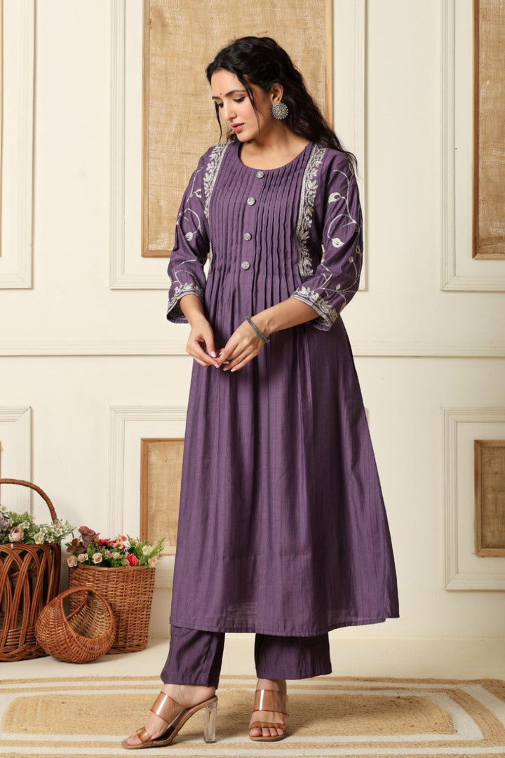 Sumaiya Orchid Embroidery Kurta Pant Set