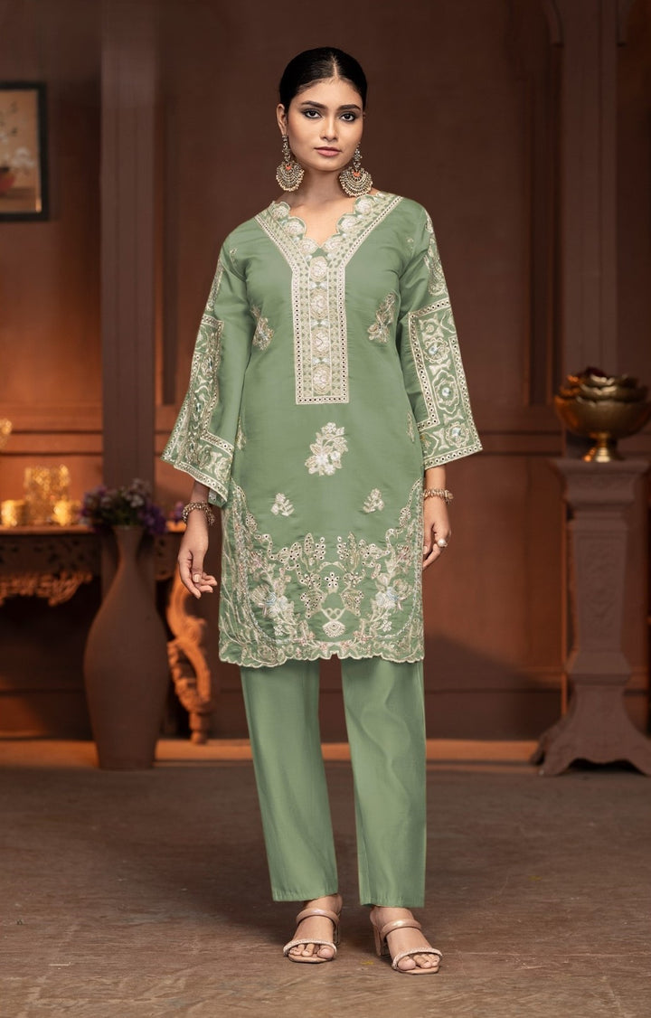 Mayuri moss embroidery co-ord set