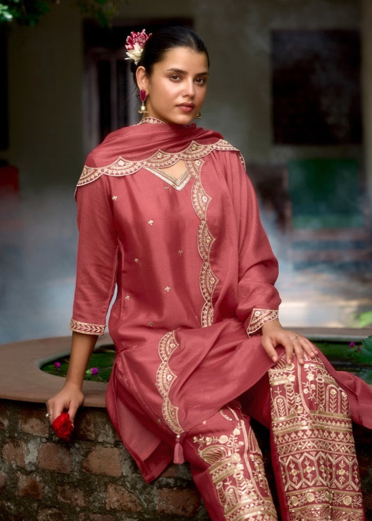 Barista Rust Full embroidery suit set