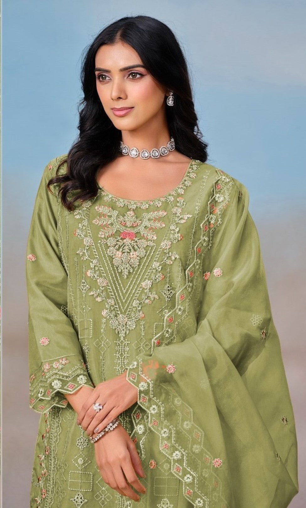 Mayuri Pear Full Work Suit Set