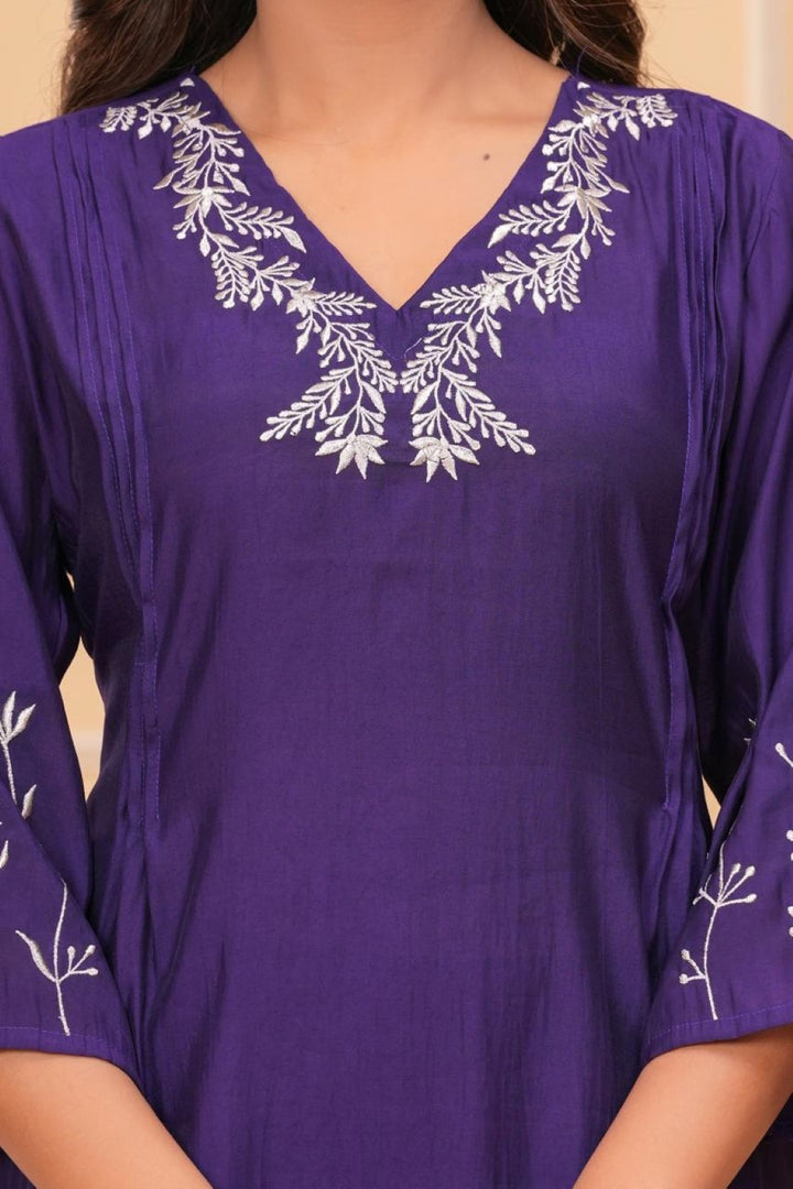 Jayti Grape Work Suit Set