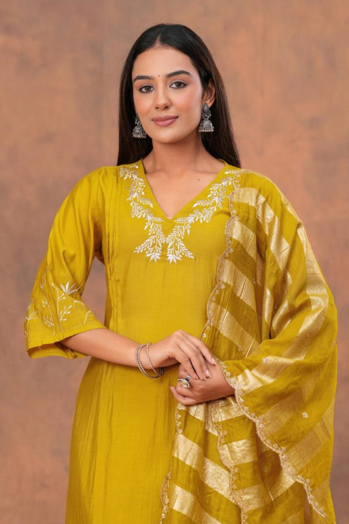 Jayti Citron Work Suit Set
